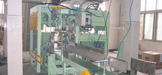 Prueba de funcionamiento previa a la entrega de máquinas envasadoras totalmente automáticas 
